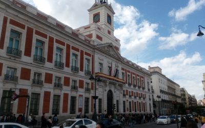 Cómo librarnos de las autonomías SIN cambiar la Constitución